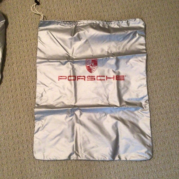 Porsche 986 Boxster Car Cover and Lock. - Unused - Picture 2 of 9